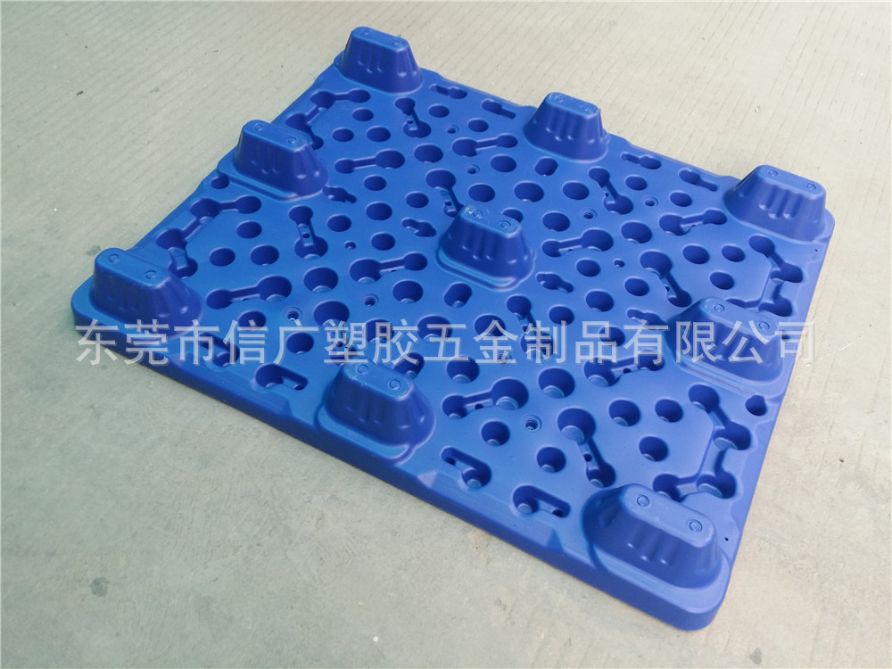 供应强度高韧性好中空吹塑托盘 可暴晒吹塑中空卡板 东莞卡板厂家