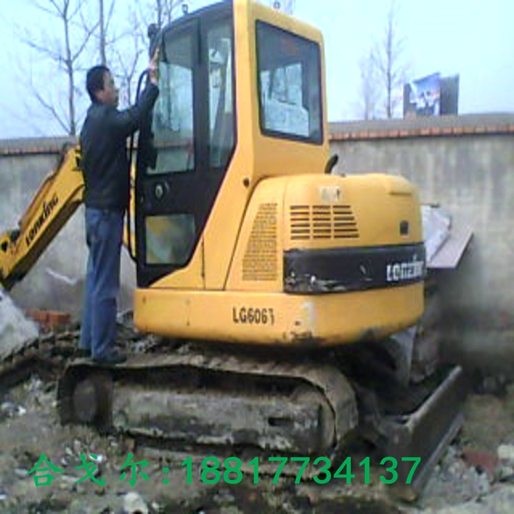 二手龍工60挖掘機