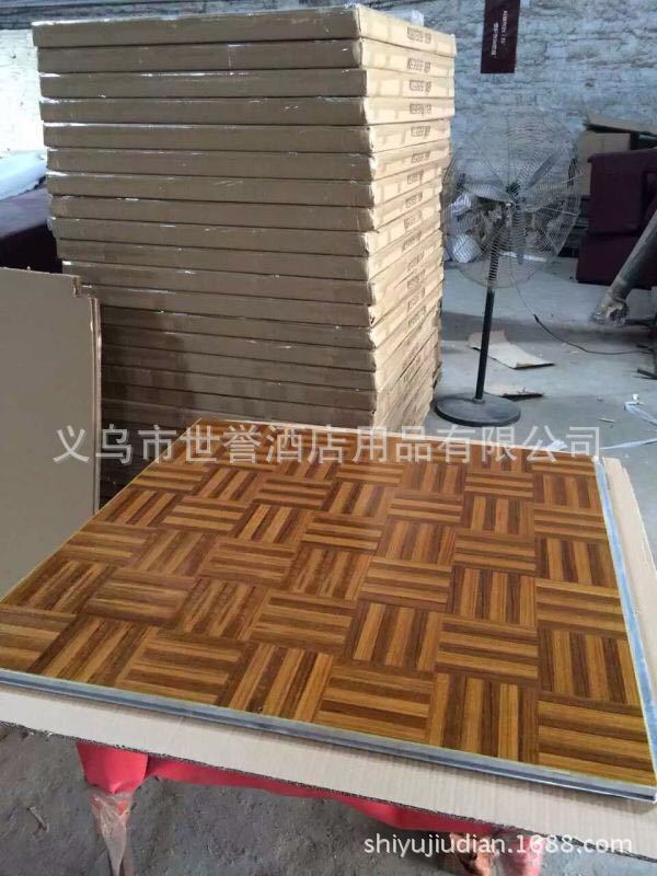 3091173130_1716841547