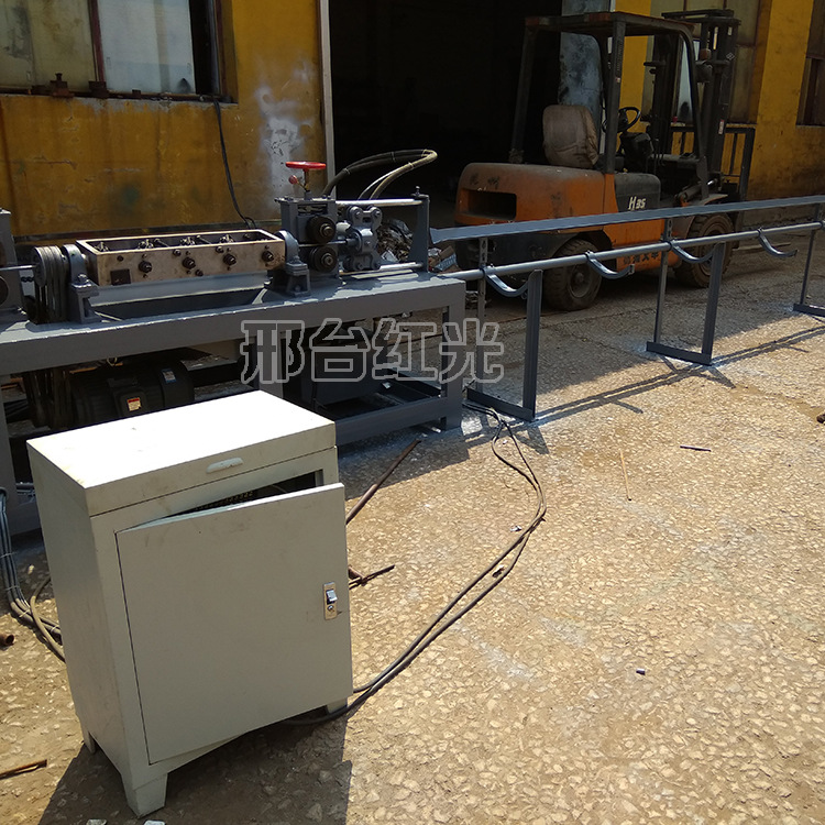 钢筋延伸调直切断一体机 钢筋延伸切断机