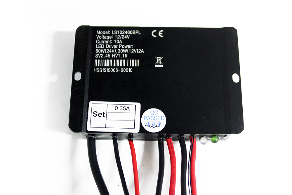 Panneau solaire - 12/24 V - batterie 50 mAh - Ref 3396065 Image 3