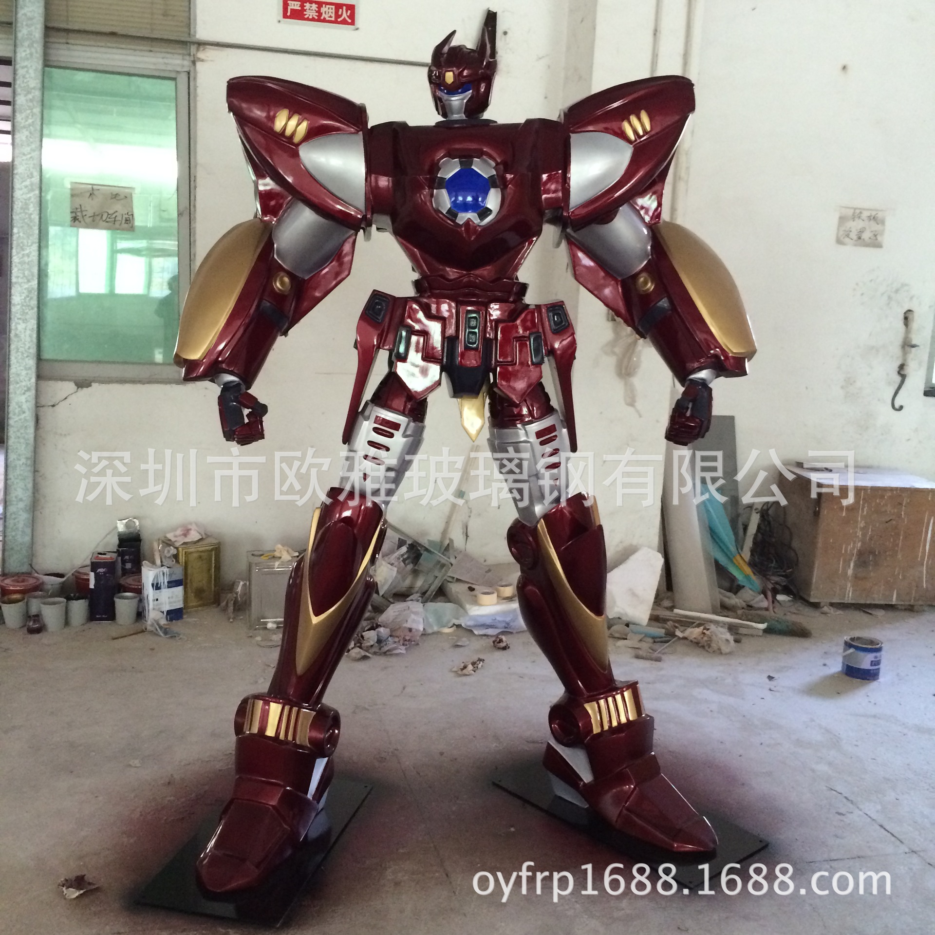 供应影视超级英雄 机甲战士 玻璃钢卡通雕塑 变形金刚擎天柱美陈