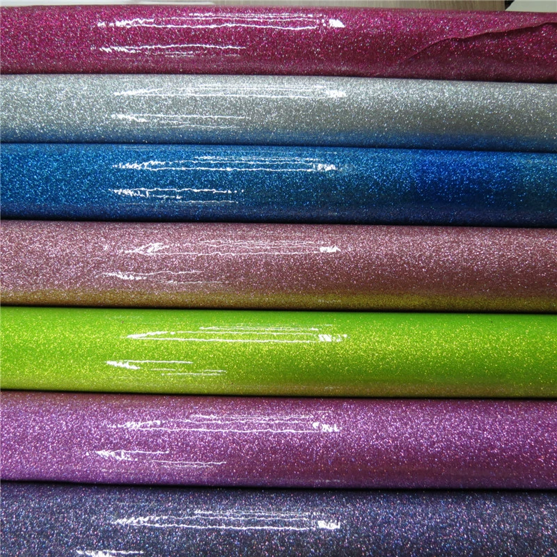 Косметичка из PVC ткани с эффектом зеркала