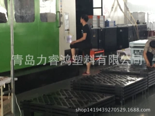 湖北力睿鸿厂销售一次性出口使用LRH1111网格九脚黑色塑料托盘