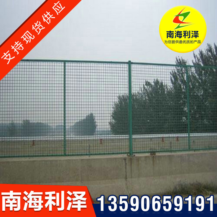 框架桥梁护栏网 供应桥梁防落网 定做加工 结实 不生锈