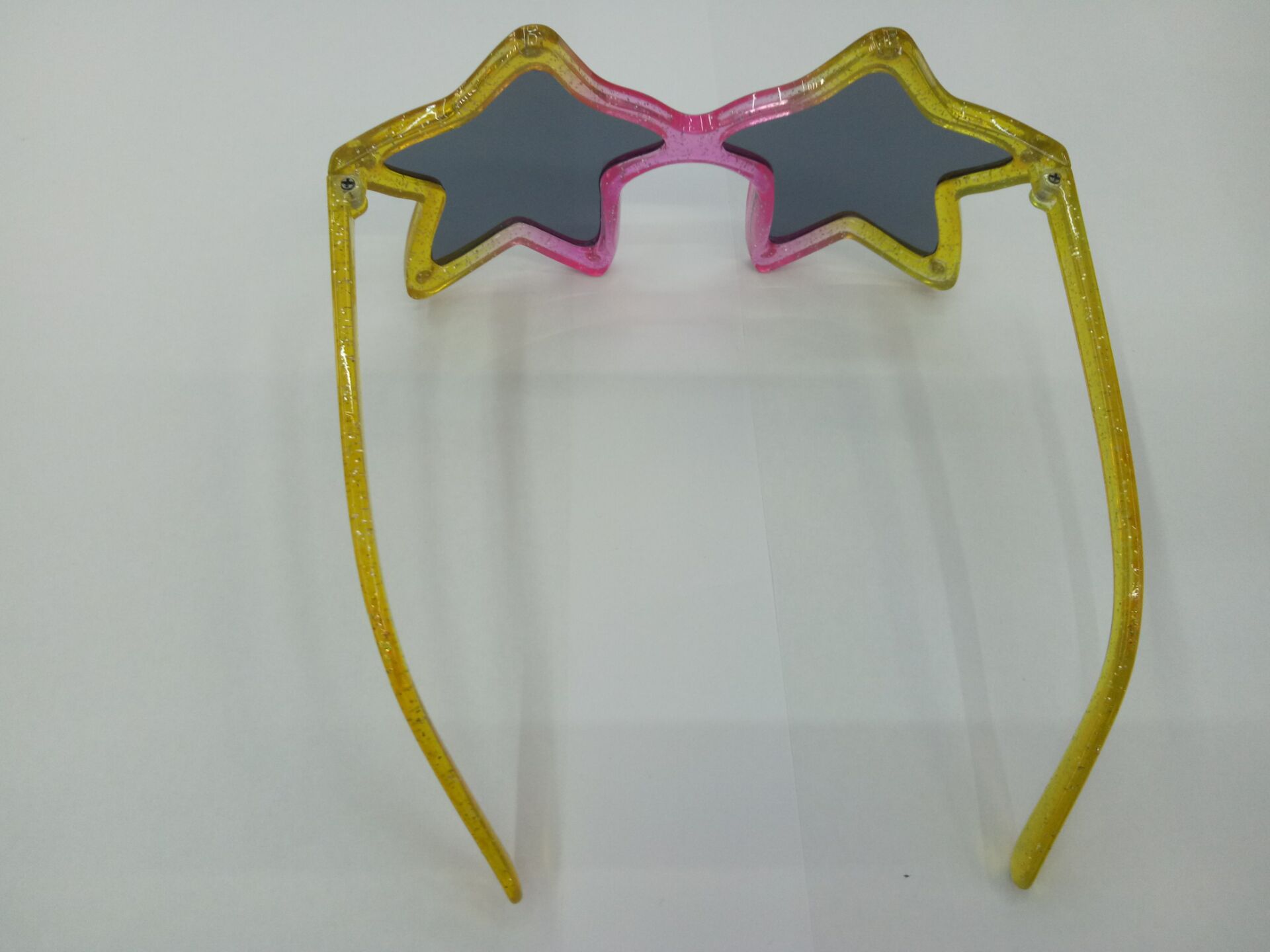 6DC9B040BC2285FCB7309AC4FC2CDC