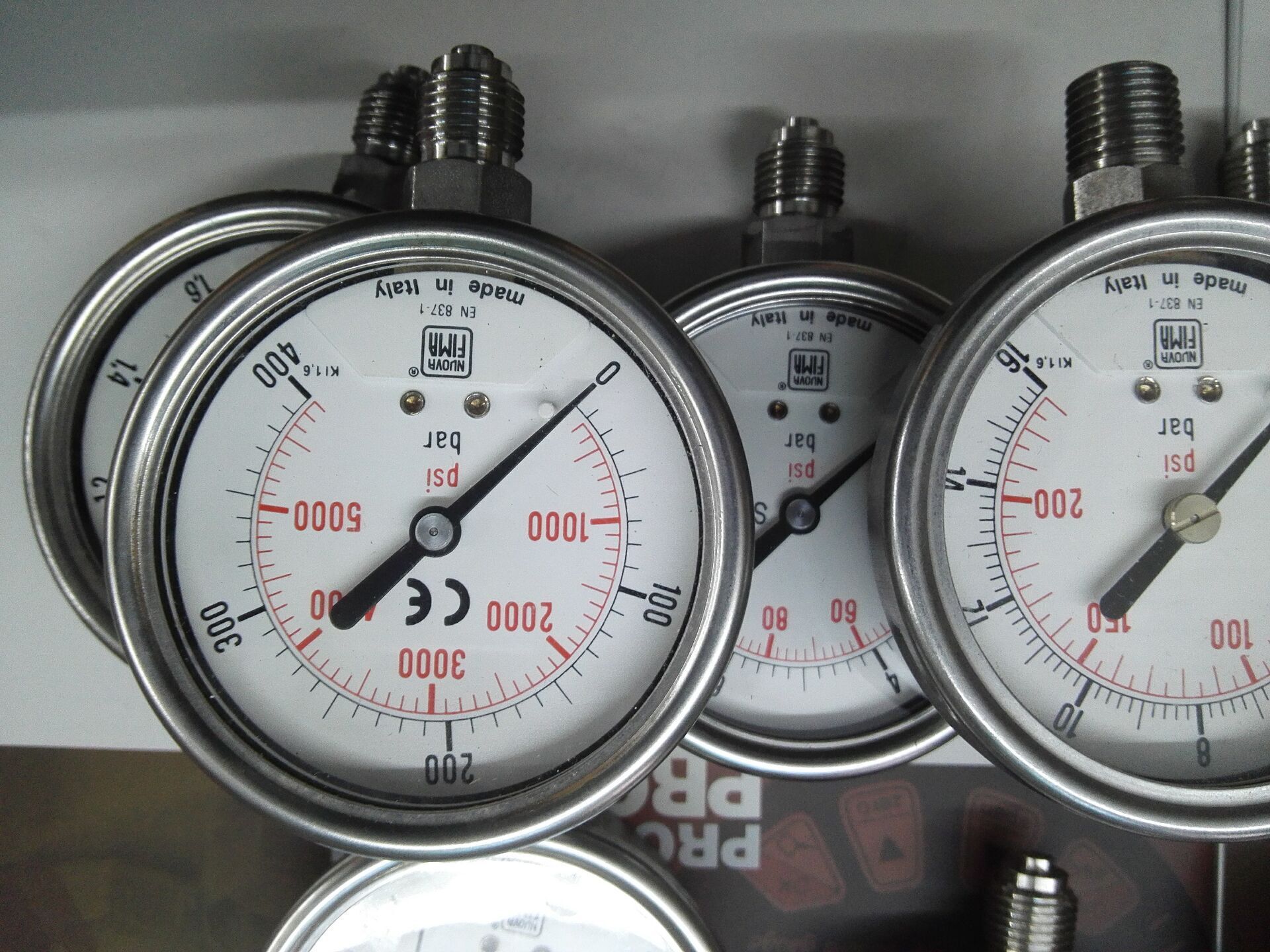 供应压力开关 压力继电器 真空开关 数字指示器