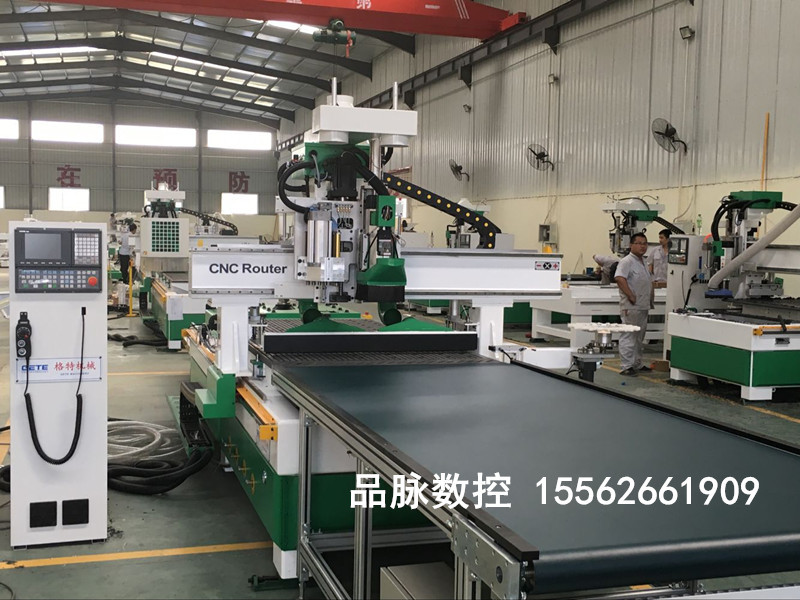 3BC4D3FB320CF9BB46D2BAED804F47