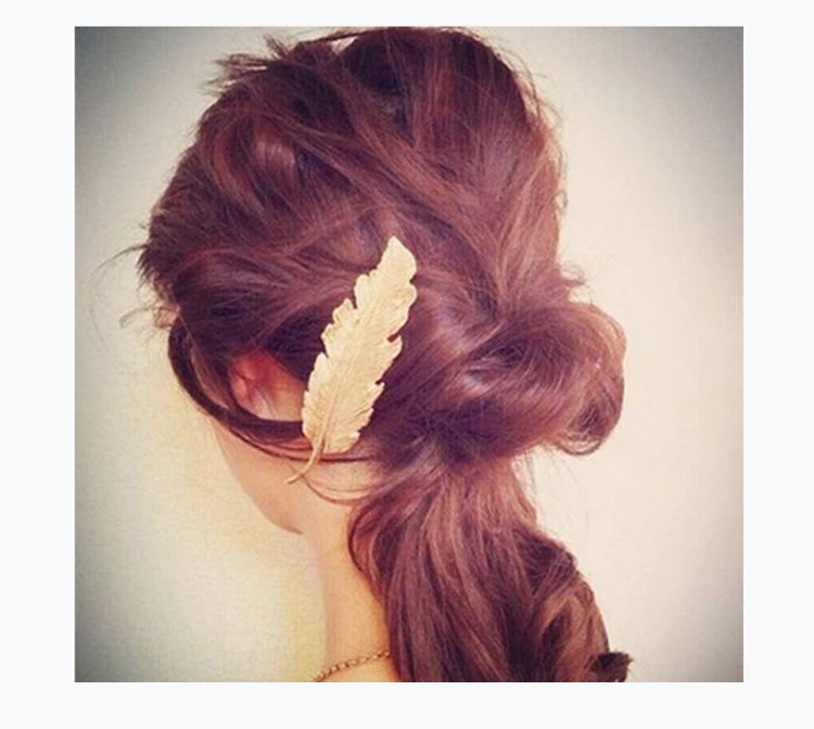 Retro Exaggerated Metal Feather Hairpin display picture 7