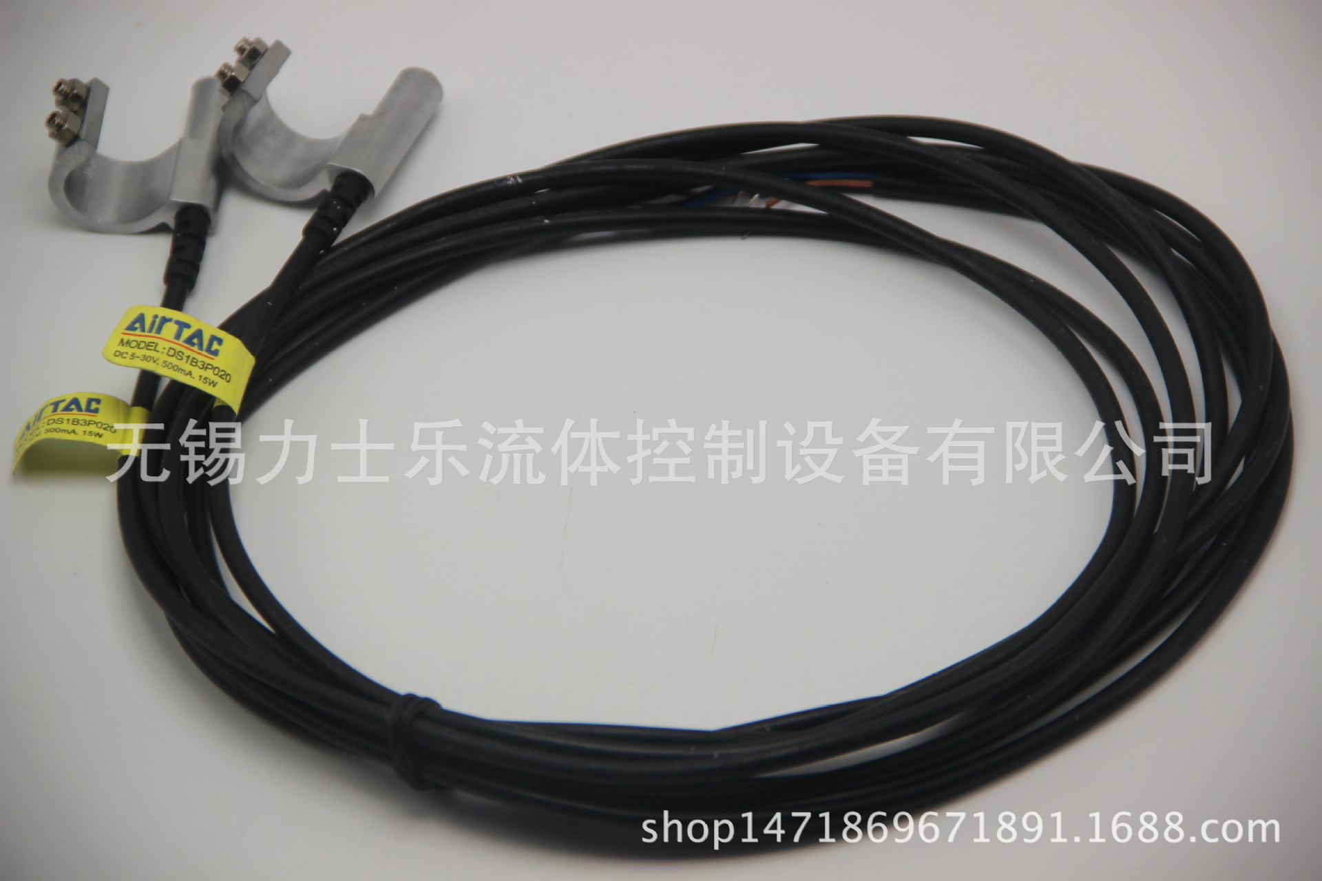 原装亚德客磁性开关 三线式2米线长DS1-B5N/B6N/B7N