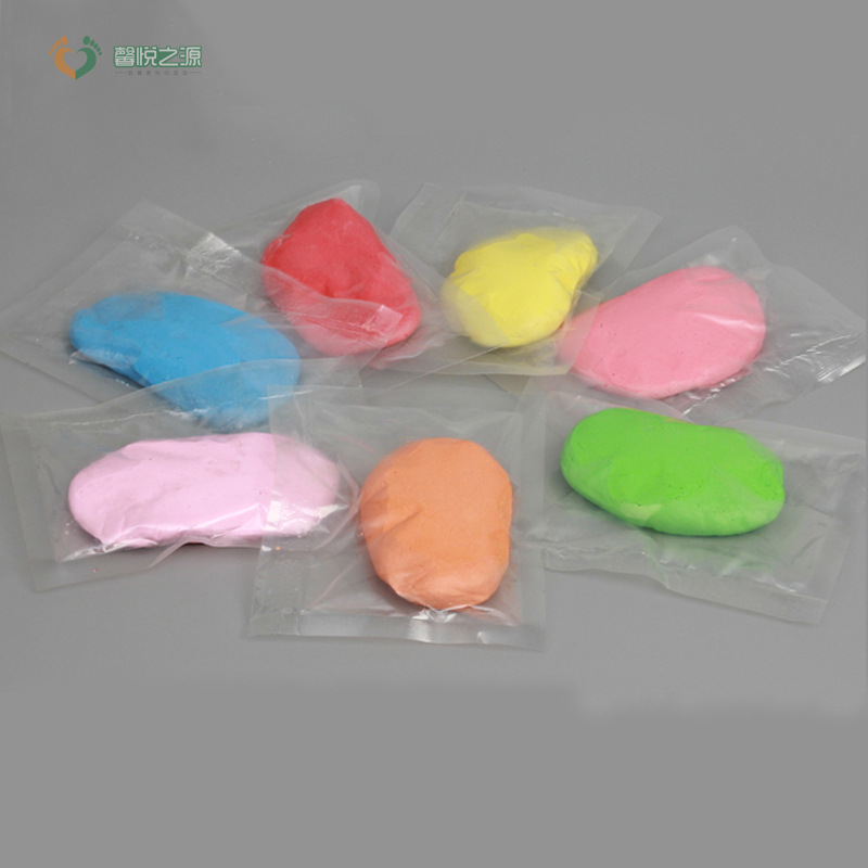 Coffret cadeau pour nouveau-né - Kit d accessoires - Ref 1958280 Image 28