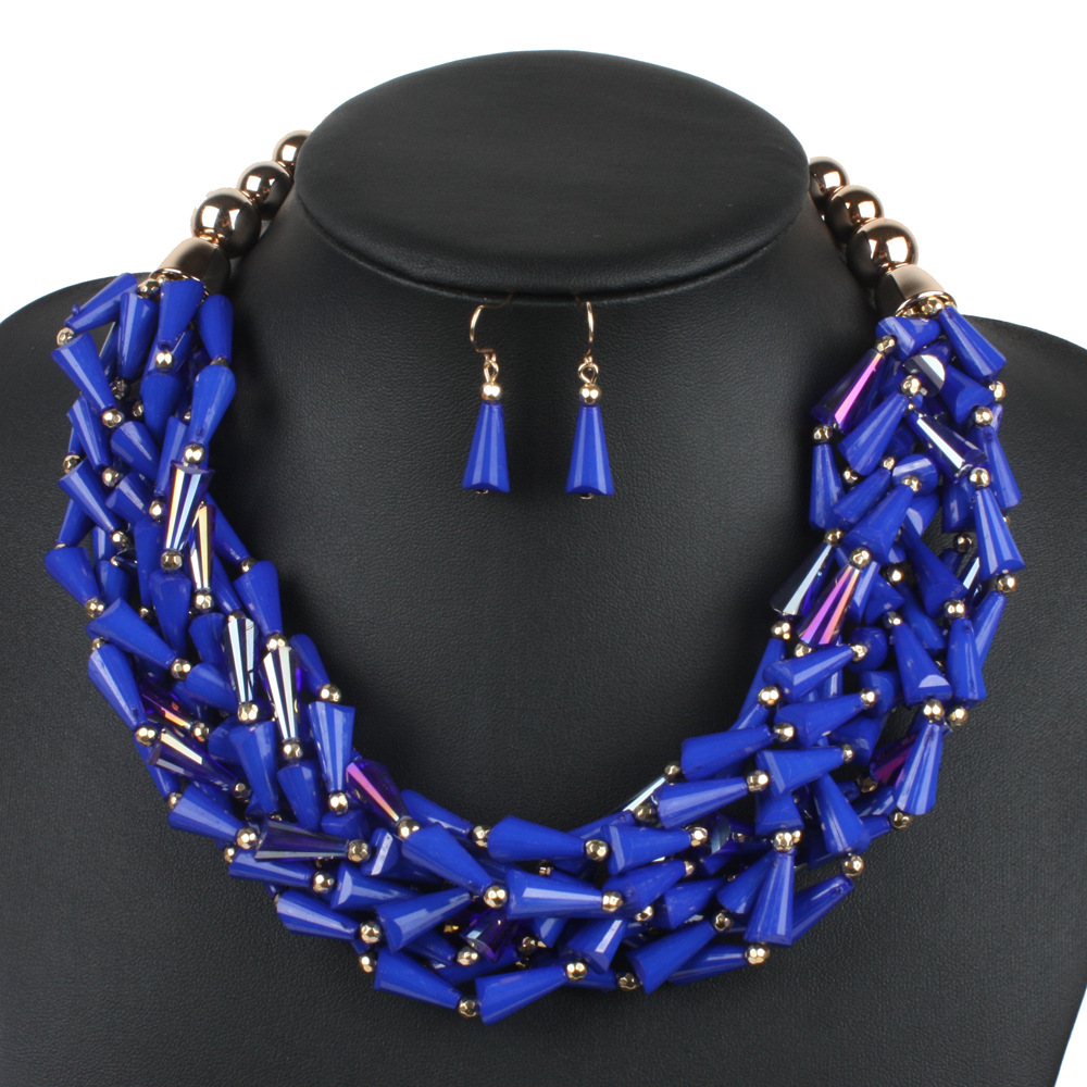 Occident and the United States Resinnecklace (Pieces of red)NHCT0019-Pieces of red