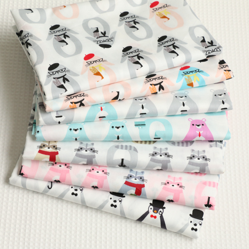 全棉卡通印花布料批发  幼儿园宝宝抱枕纯棉斜纹布 儿童床品面料