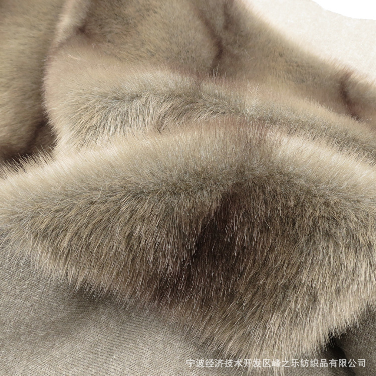秋冬新品 高仿水貂毛 仿皮草 红灰染条 长毛绒 服装 帽领条