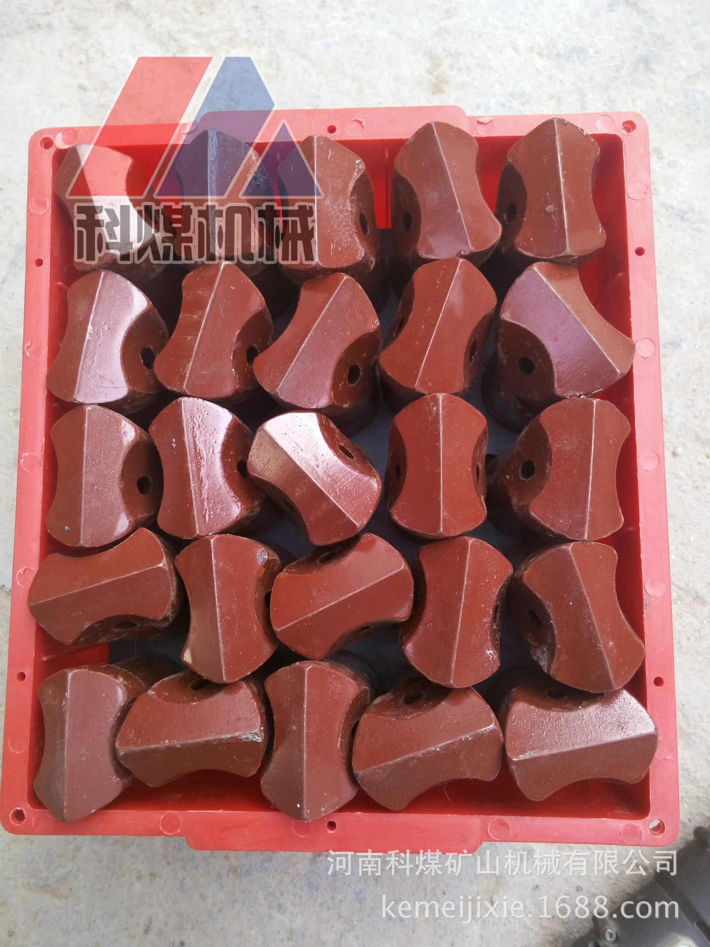 专业生产38#一字型钻头，风钻头，保质保量，型号齐全 锥度可调