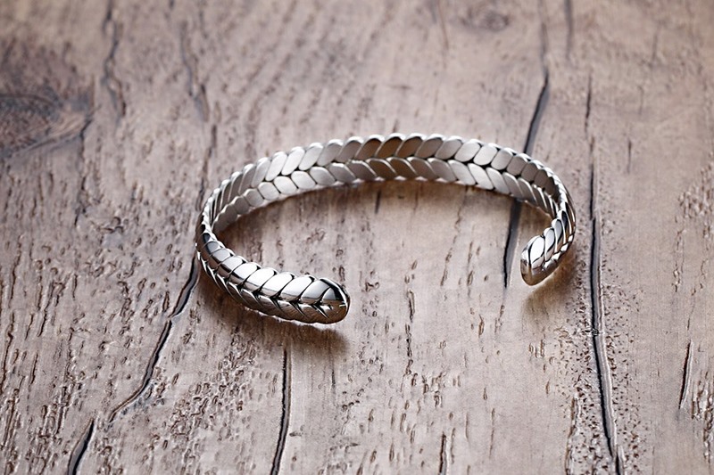 Simple Style Grain Stainless Steel Bangle Plating Stainless Steel Bracelets display picture 9