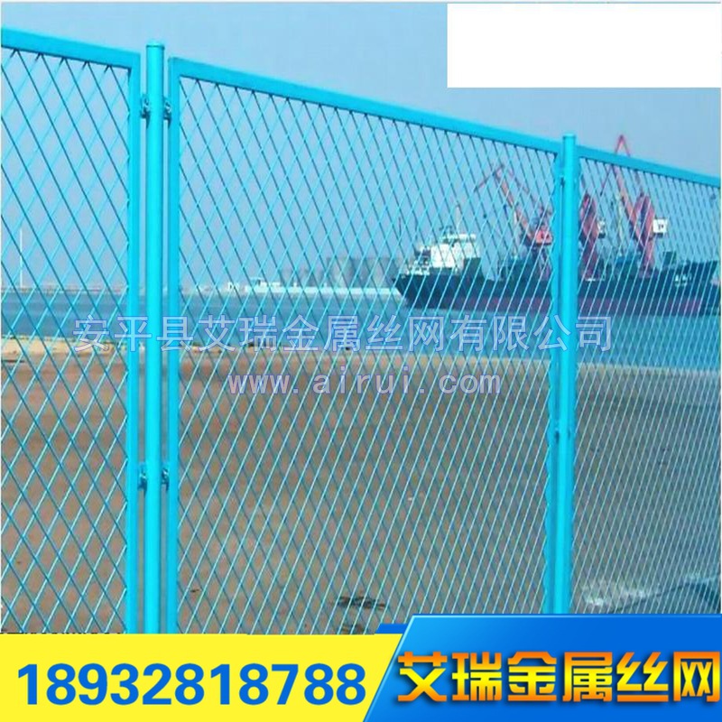 厂家生产体育场运动场围栏网 运动场防护网