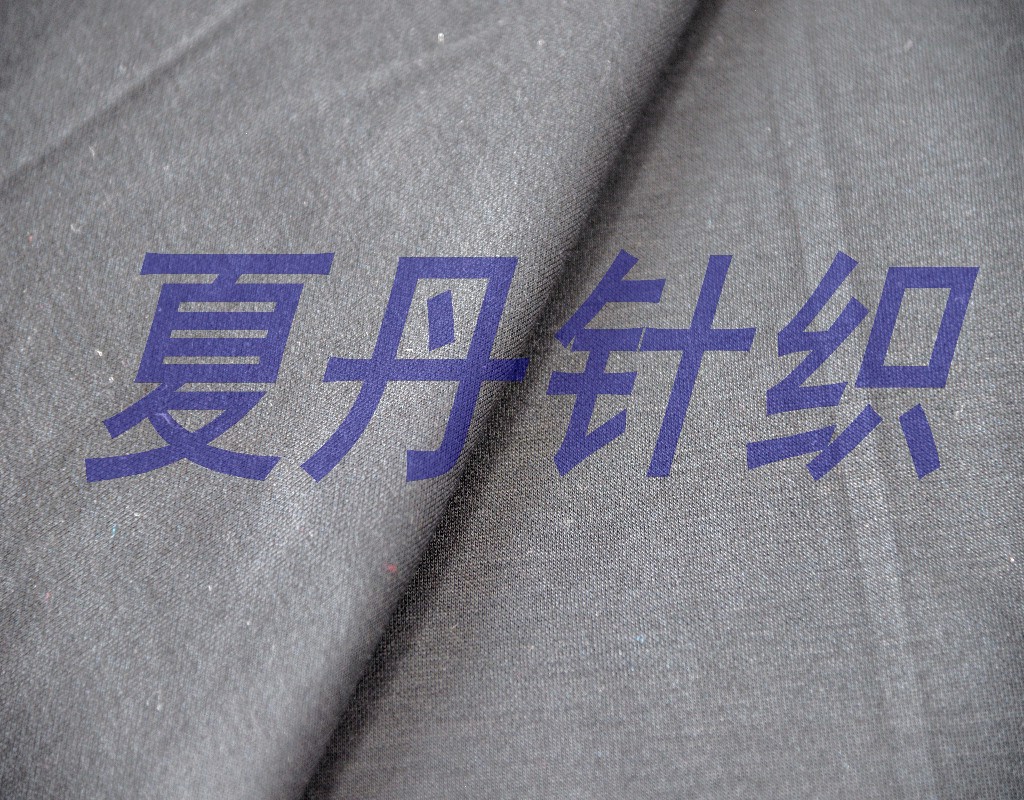 Ī����45.2��41.1��˿13.7��������˫�沼������Ī����������