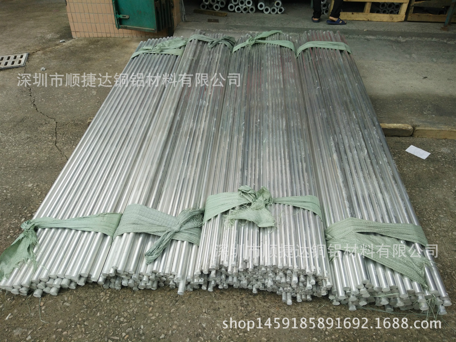 6061-T6国标铝合金棒 网纹直纹拉花铝棒 氧化小直径铝棒