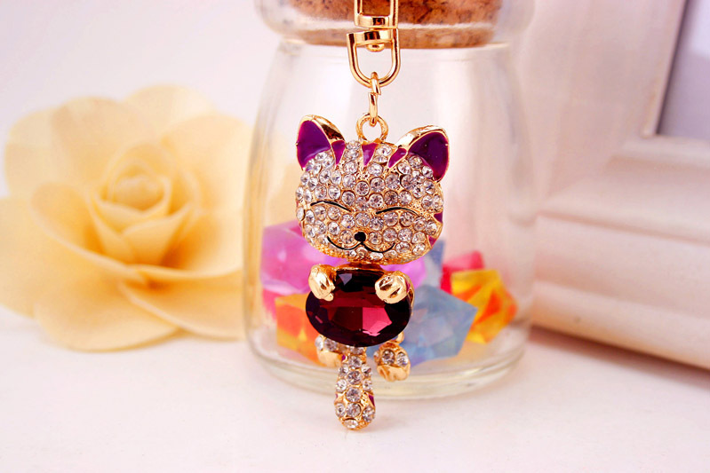 Cute Diamond Lucky Cat Bag Accessories Cat Metal Pendant Key Chain For Women display picture 8