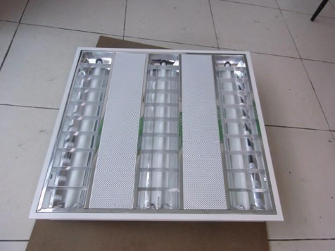 高反光镜面铝 用于镜面铝格栅灯外壳 镜面铝格栅灯原材料镜面铝