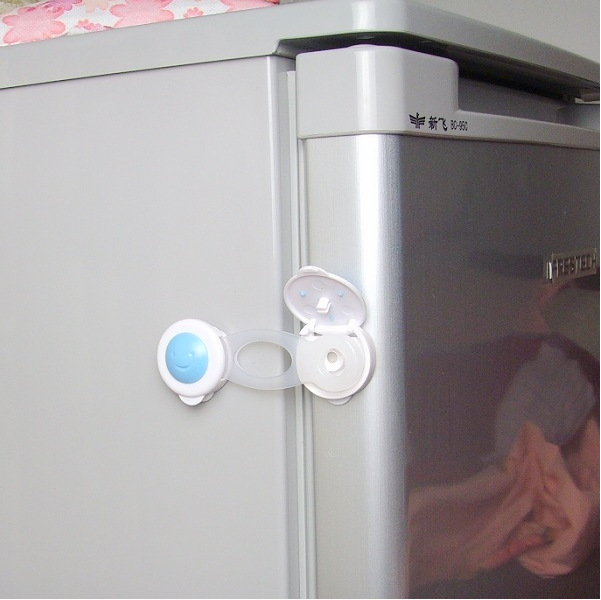 E`B70CV`Q4[6DAJ%03N$82