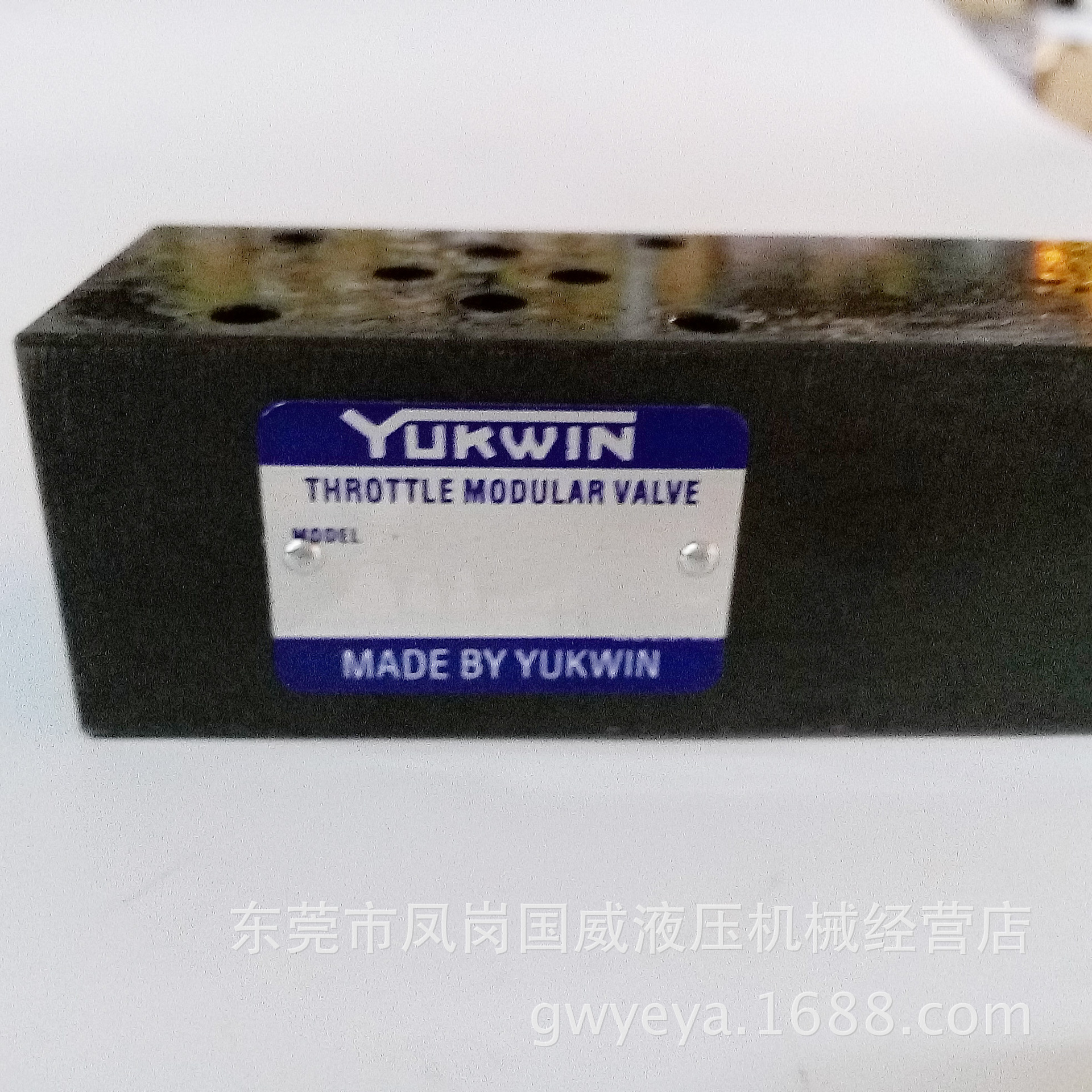 ��������YUKWIN�������ʽ������ MRV-02PҺѹ��ѹ�����Ƶ�ѹ��