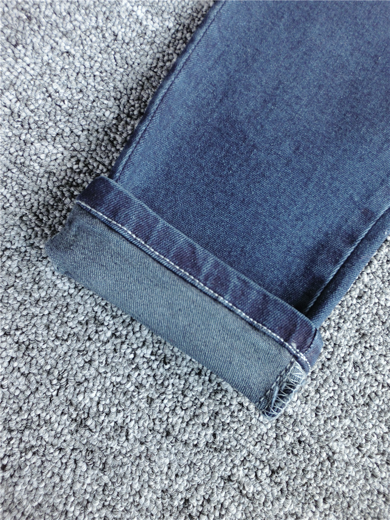 3235858326_1201502704