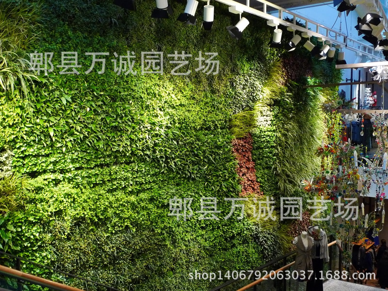 Anthropologie-Living-Wall