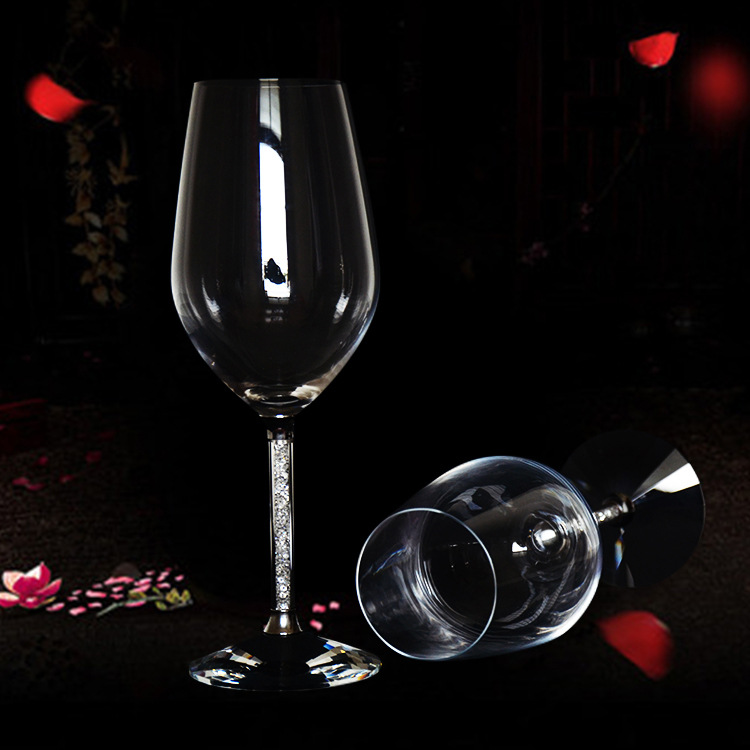 厂家欧美红酒杯水晶红酒杯酒柜装饰水晶杯红酒杯玻璃酒杯高档酒杯