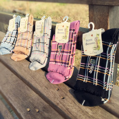 田園風格 日系彼菲兔毛腈混紡中筒女襪 大格欄毛混泡泡口褶皺女襪
