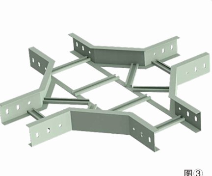 梯级式水平等径四通