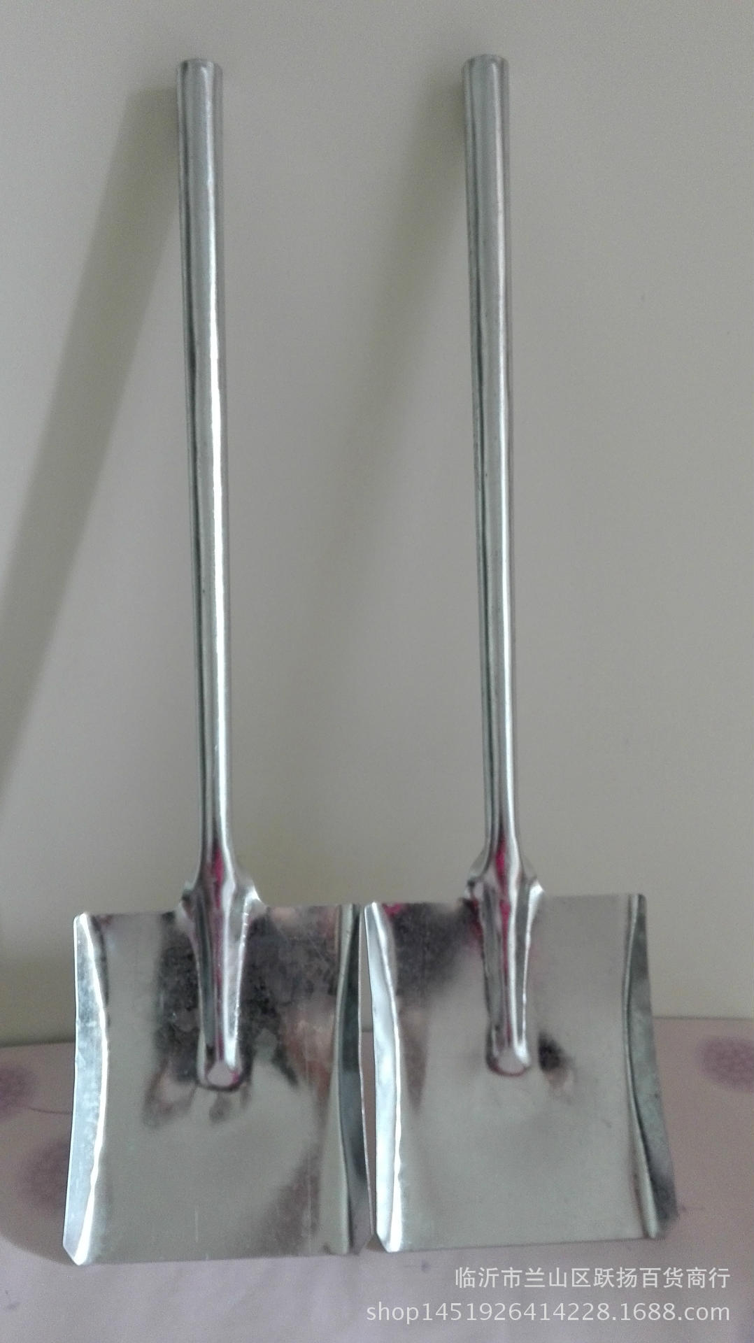 批发供应5元店百货货源大煤铲 铁锨 农用工具 跑江湖地摊货源