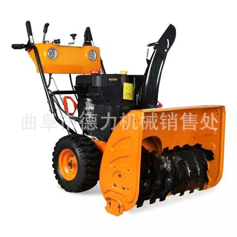 square Property Road Snow cleaning machine Hand Gunshua Snowsweeper gasoline Big horsepower Self-propelled Snowsweeper