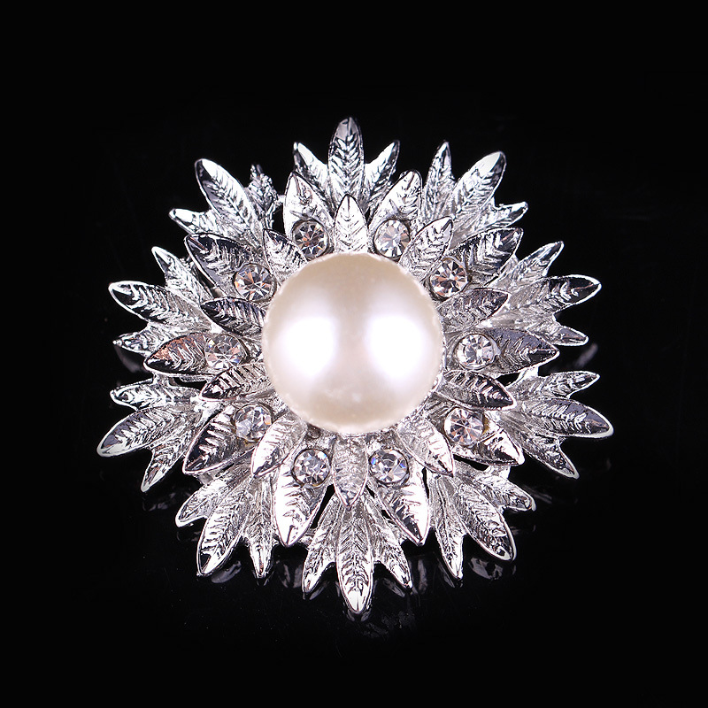 Broche coréenne en strass avec grosse perle et nouvelle mode pour femme, polyvalente et populaire_voghion.com