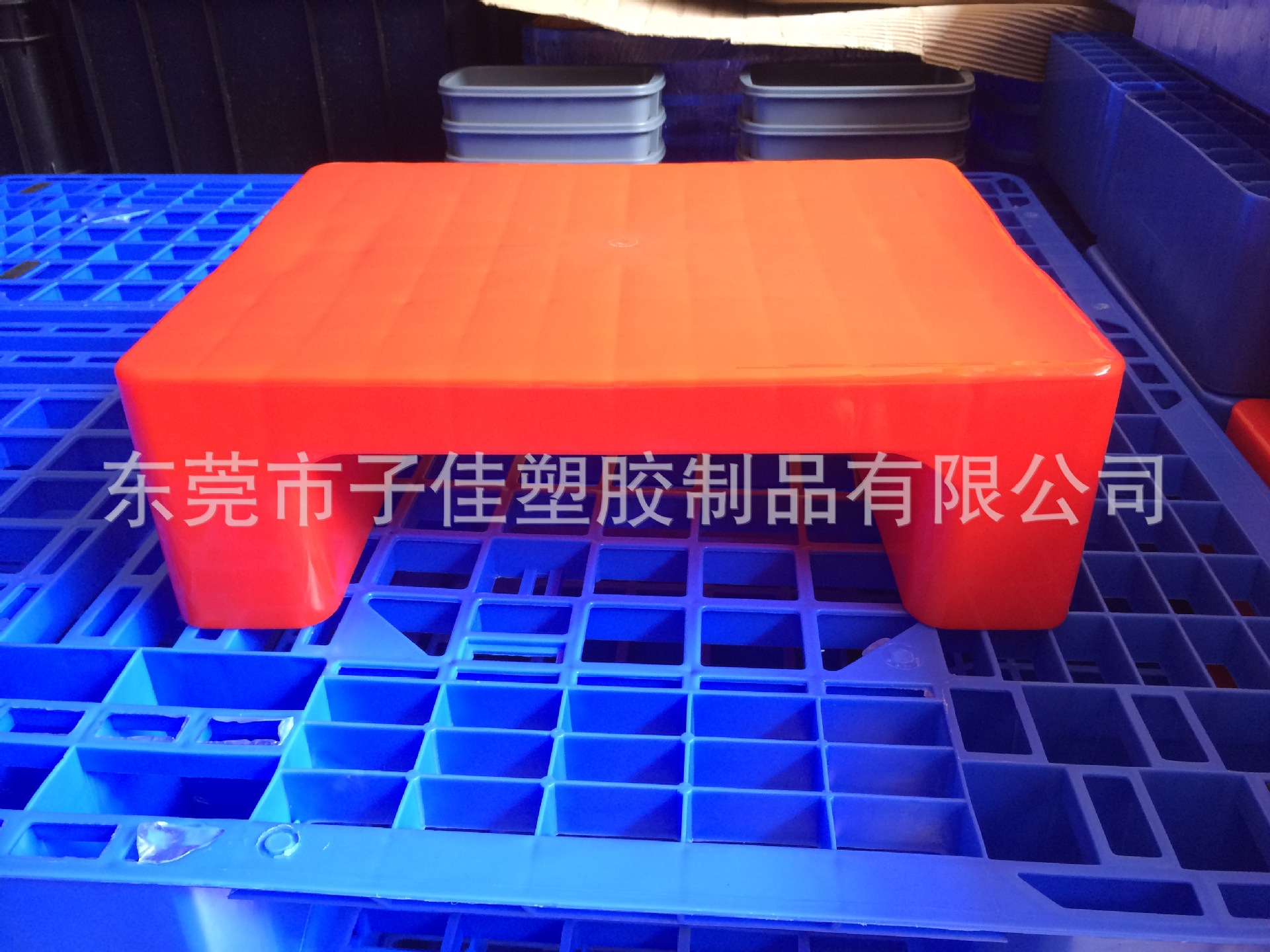 供应新料加厚平面卡板 瓷砖单面型卡板 蓝色加厚防潮地台板