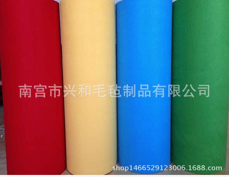 彩色毛毡布背胶毛毡工业化纤毛毡1-10mm书画毡背景布自粘墙壁毛毡