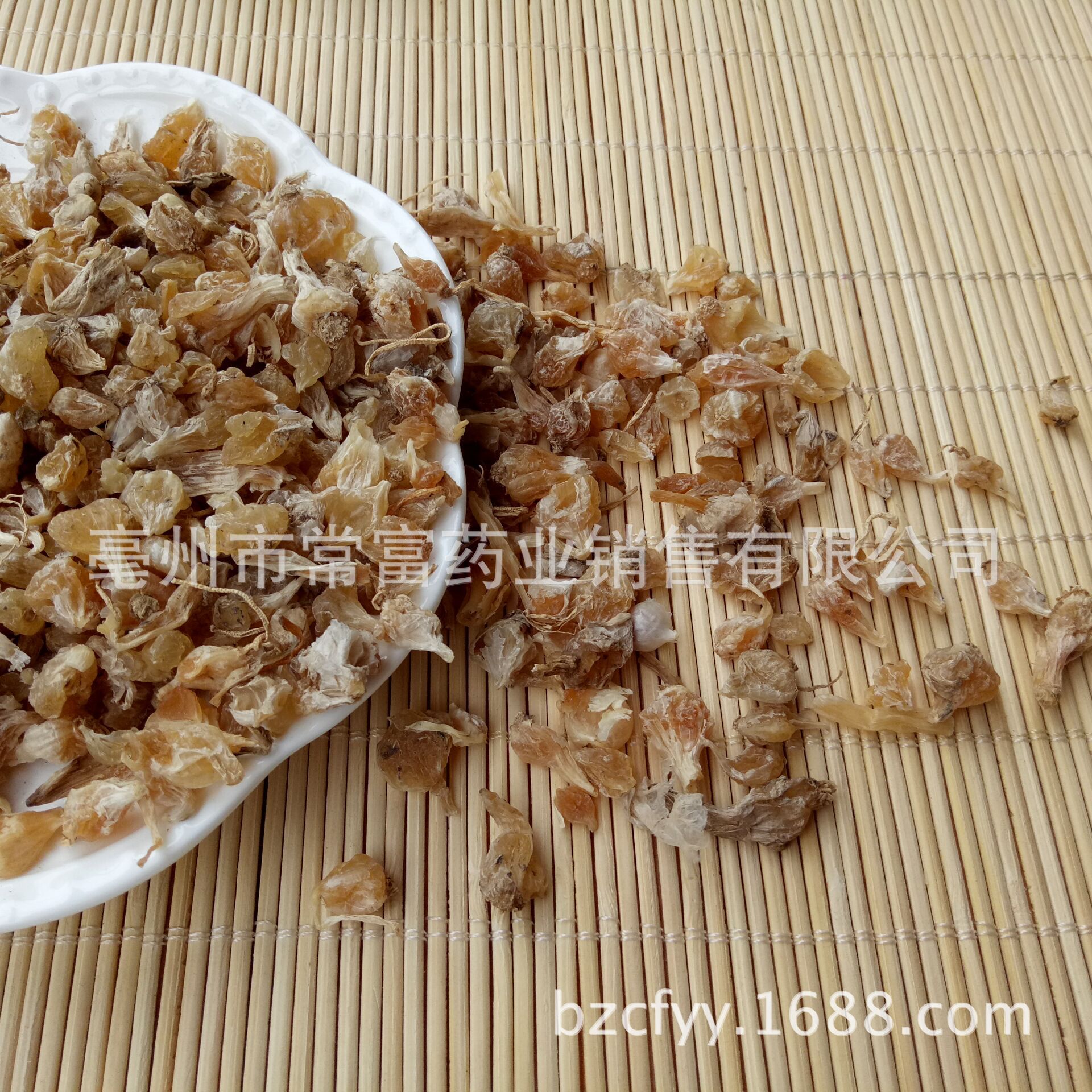 Xie Bai Dried Chinese Chive Bulb Slices 500g Traditional Herbal Ingredient for Decoctions and Culinary Use quality and texture