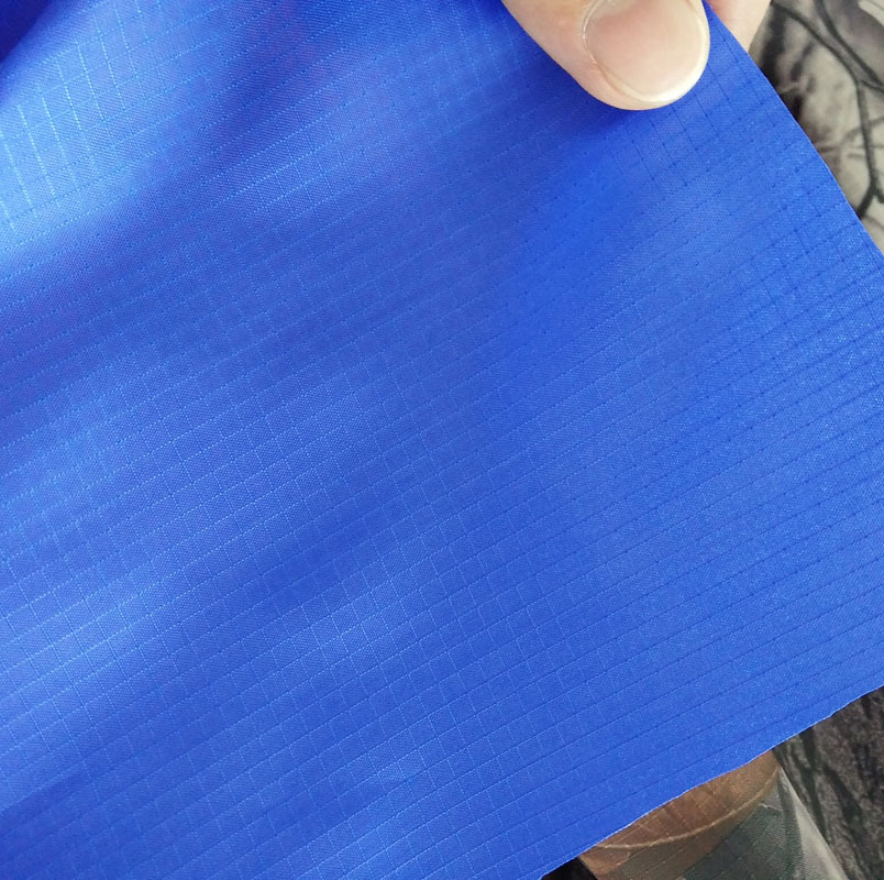 宝蓝三分格颜色