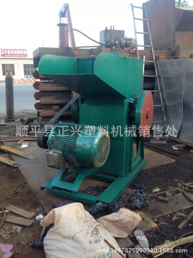 厂家直供60型废旧塑料撕碎机  60型低压机头料撕碎机的价格
