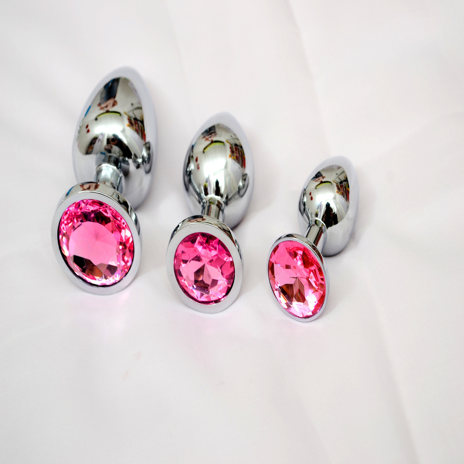 Juguetes sexuales de gran tamaño trasero anal plug corte metal anal plug anal enchufe femenino rápido instrumento musical ventas directas de la fábrica