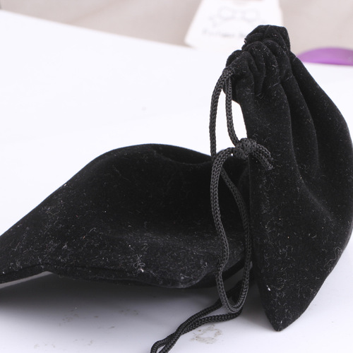 Manufacturer Direct Sale Wholesale Black Felt Pouch with Drawstring for Jewelry Bags