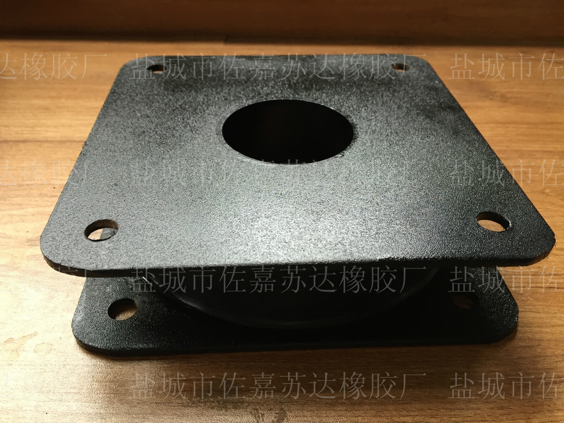 板式橡胶减震块 橡胶减震器 橡胶缓冲垫180*180*45