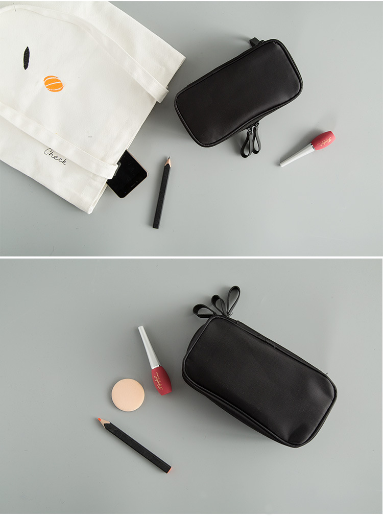 Makeup Bag Image 2