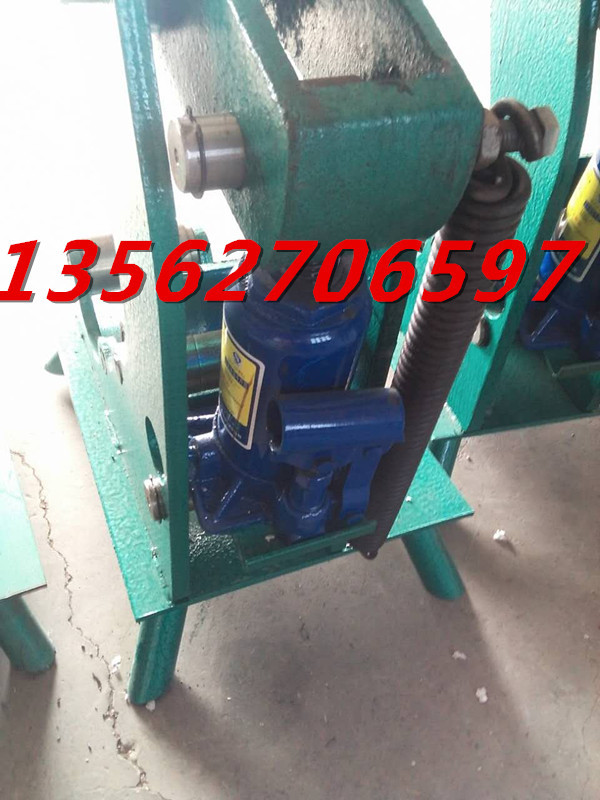 复件 切管机千斤顶_