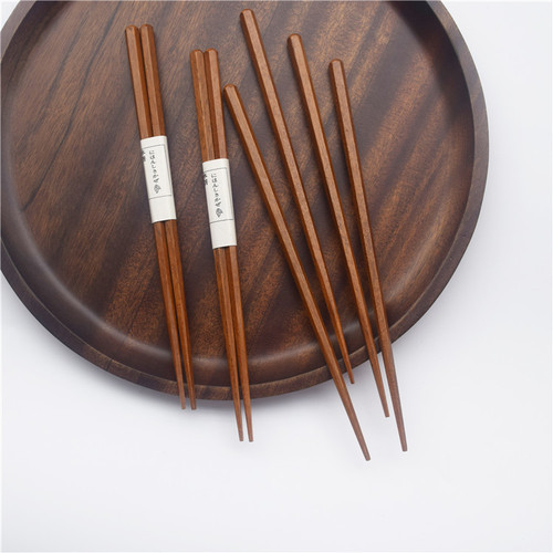 Household machine washable hexagonal chopsticks for couples, sliced ​​tortoise shell chopsticks, solid wood sterilized chopsticks, Japanese-style pointed sushi chopsticks