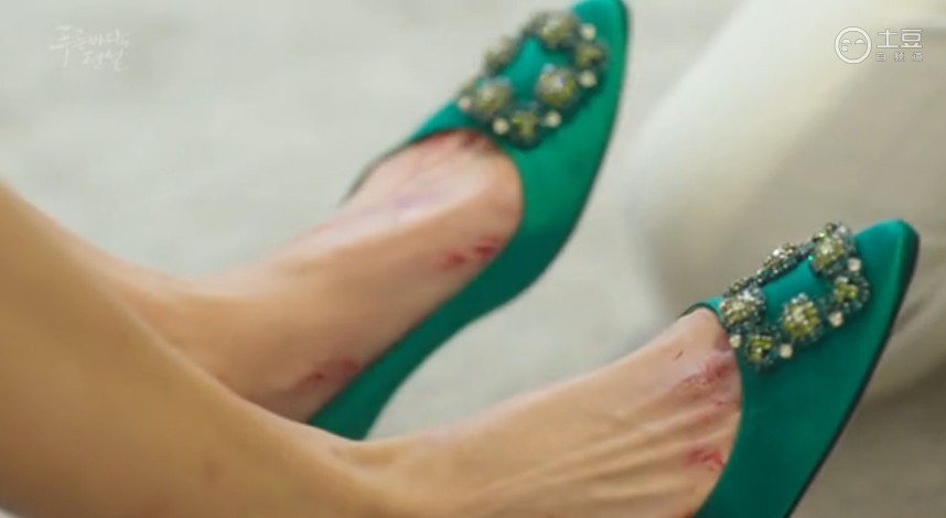 3649970809_633049757