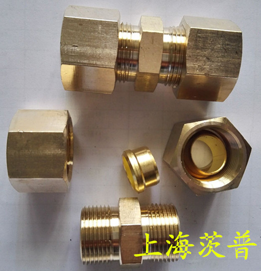 船用黄铜卡套接头体_副本