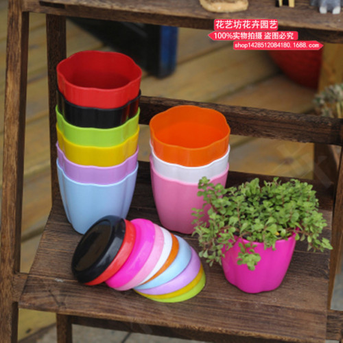 Resin Petal Planter, Colorful Round Green Plant Succulent Ceramic-like Planter, Pumpkin-shaped Vertical Pattern Plastic Flower Pot Wholesale Manufacturer