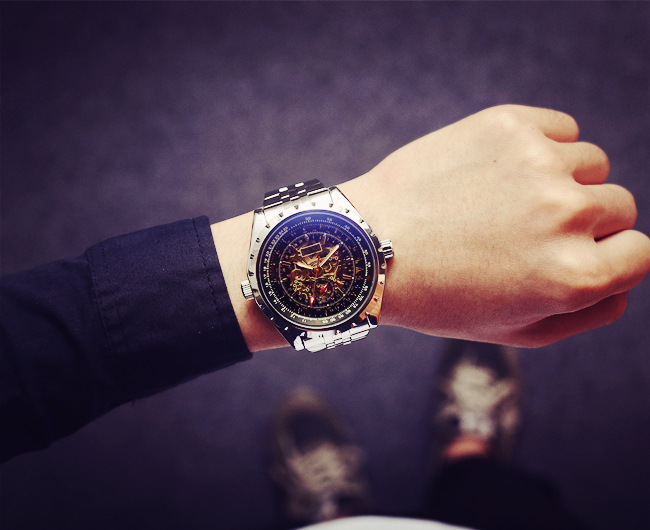 Stylish Large Dial Men's Watch